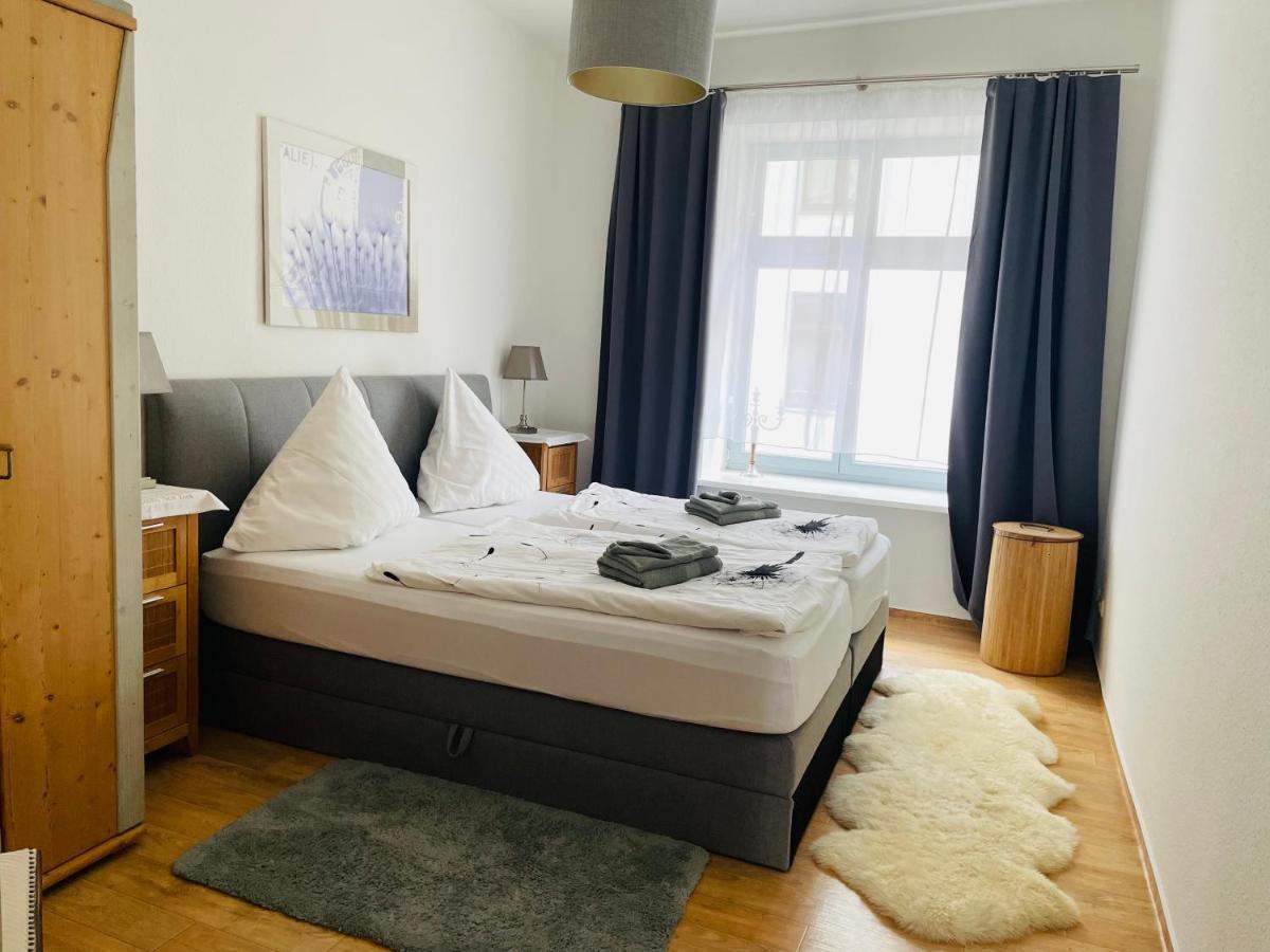 modernes 65qm Apartment im Herzen Schwerins Schwerin  Exterior foto